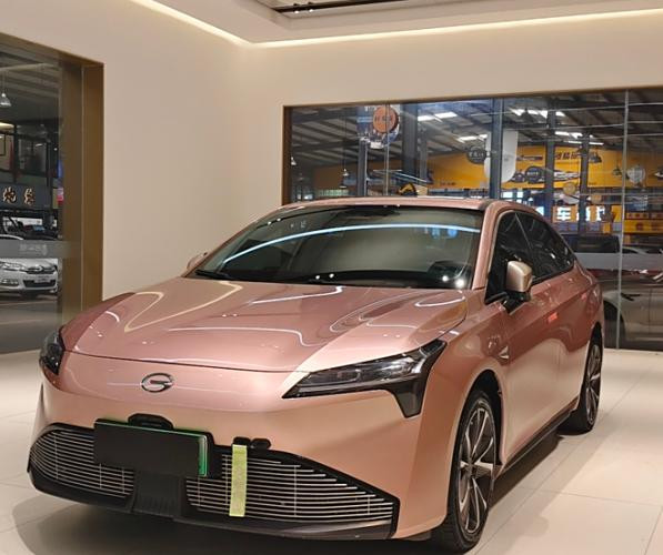 AION S Plus 2022 80 Édition Technologie - Voiture électrique